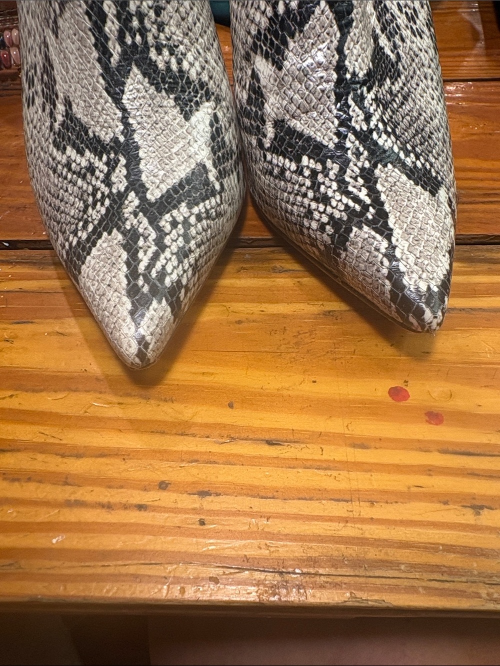 SCHUTZ Snake-Print Pointed Toe Mule Heels 👠 Size 8.5 - Picture 5 of 7